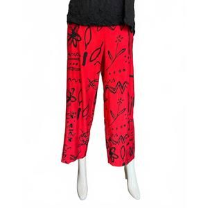 NEW SHANA APPAREL women's button detailed pants in red